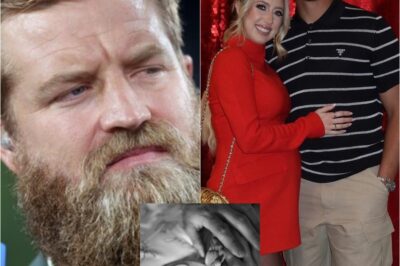 Ryan Fitzpatrick Hilariously Trolls Chiefs Brittany & Patrick Mahomes After Revealing That They Named Their Third Child “Golden”