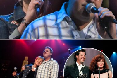 When Vince Gill and Patty Loveless stepped onto the stage, the room was electric with anticipation. Then, with the first notes of “After the Fire Is Gone” ringing out, time seemed to stand still. Their voices intertwined, raw and full of emotion, breathing new life into the classic. Each lyric carried the weight of love and loss, gripping the hearts of everyone in the audience.