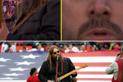 The Super Bowl is known for its thrilling football action, star-studded halftime shows, and unforgettable performances of the national anthem. Over the years, many legendary artists have taken on the challenge of delivering The Star-Spangled Banner before the big game. But in 2023, at Super Bowl LVII, country music star Chris Stapleton took the stage and delivered a rendition that left the entire stadium—and millions of viewers at home—in tears.